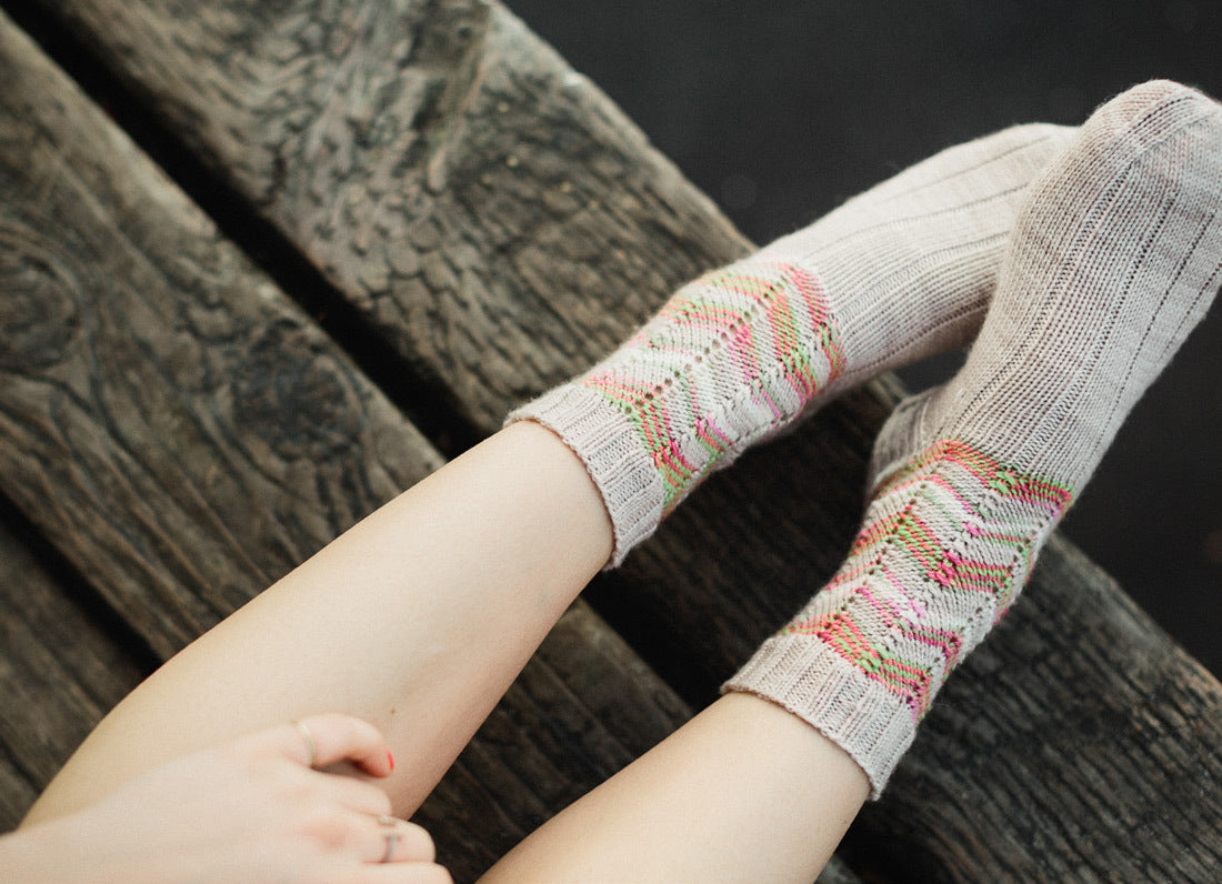SweetGeorgia Petal Socks Knitting Pattern