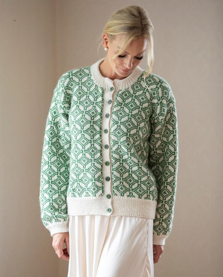 Janna Cardigan in Viking Garn Alpaca Storm