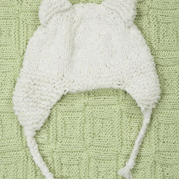 Cat Hat with Earflaps in Plymouth Yarn Daisy - 2249 - PDF