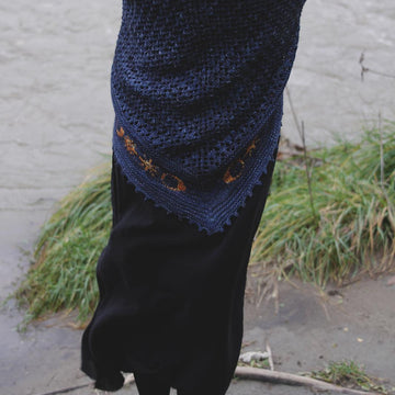Widdershins Shawl