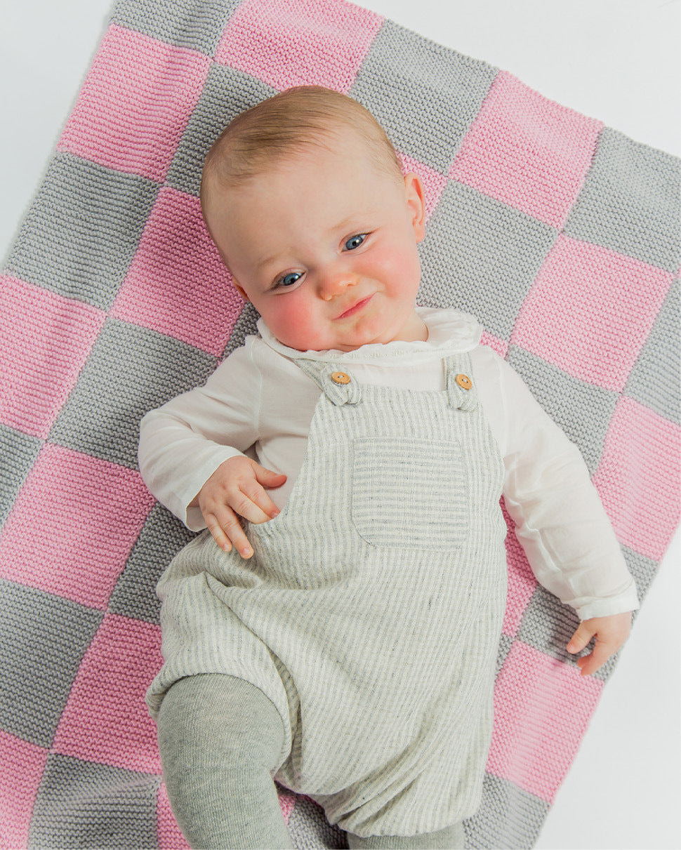 MillaMia Sova Blanket Knitting Pattern