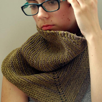 Triangulate cowl