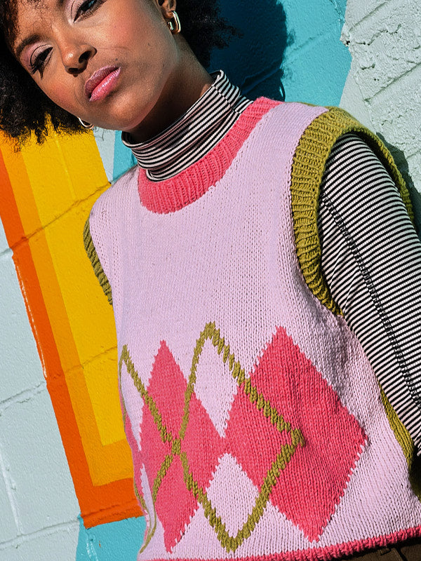 Univers Vest Knitting Pattern