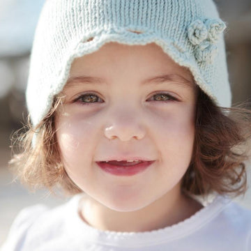 Rosy Scalloped Hat