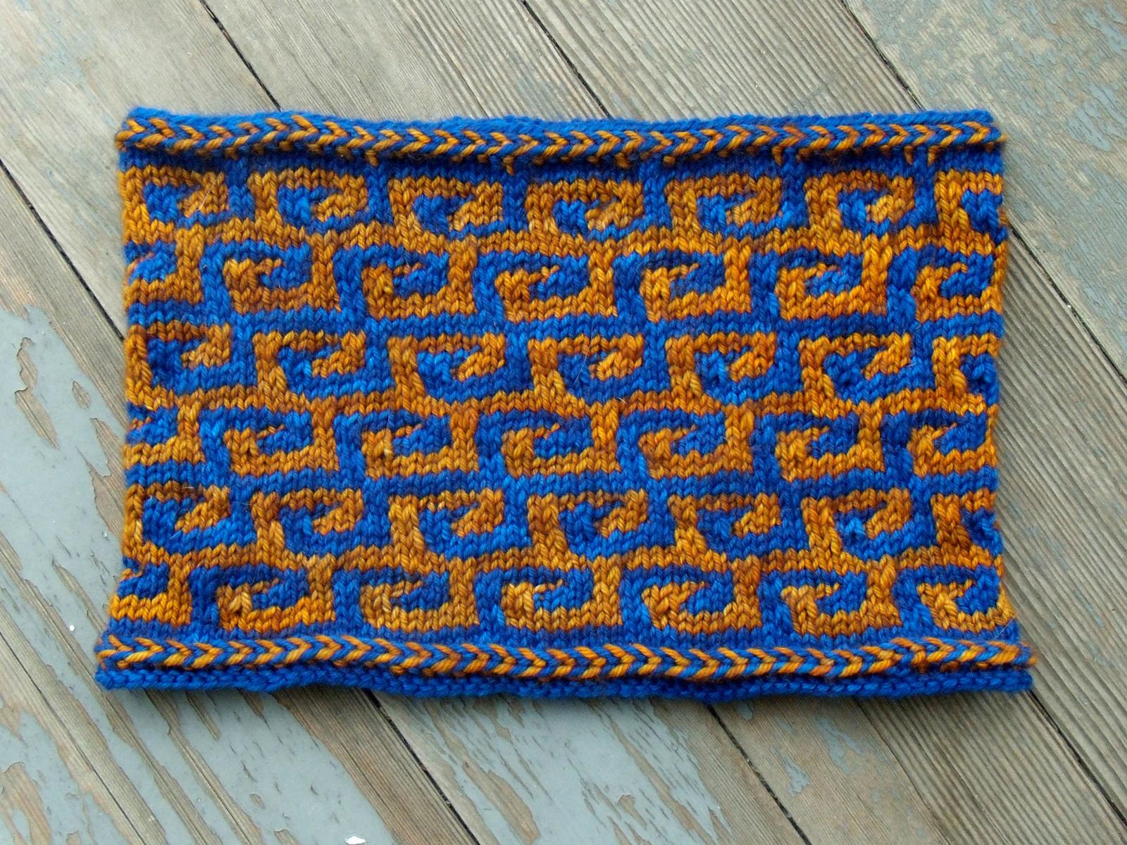 Klimt Cowl