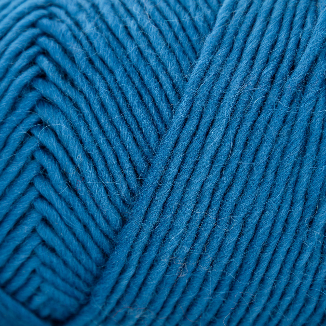 Brown Sheep Lamb's Pride Worsted Yarn - Wool Worsted