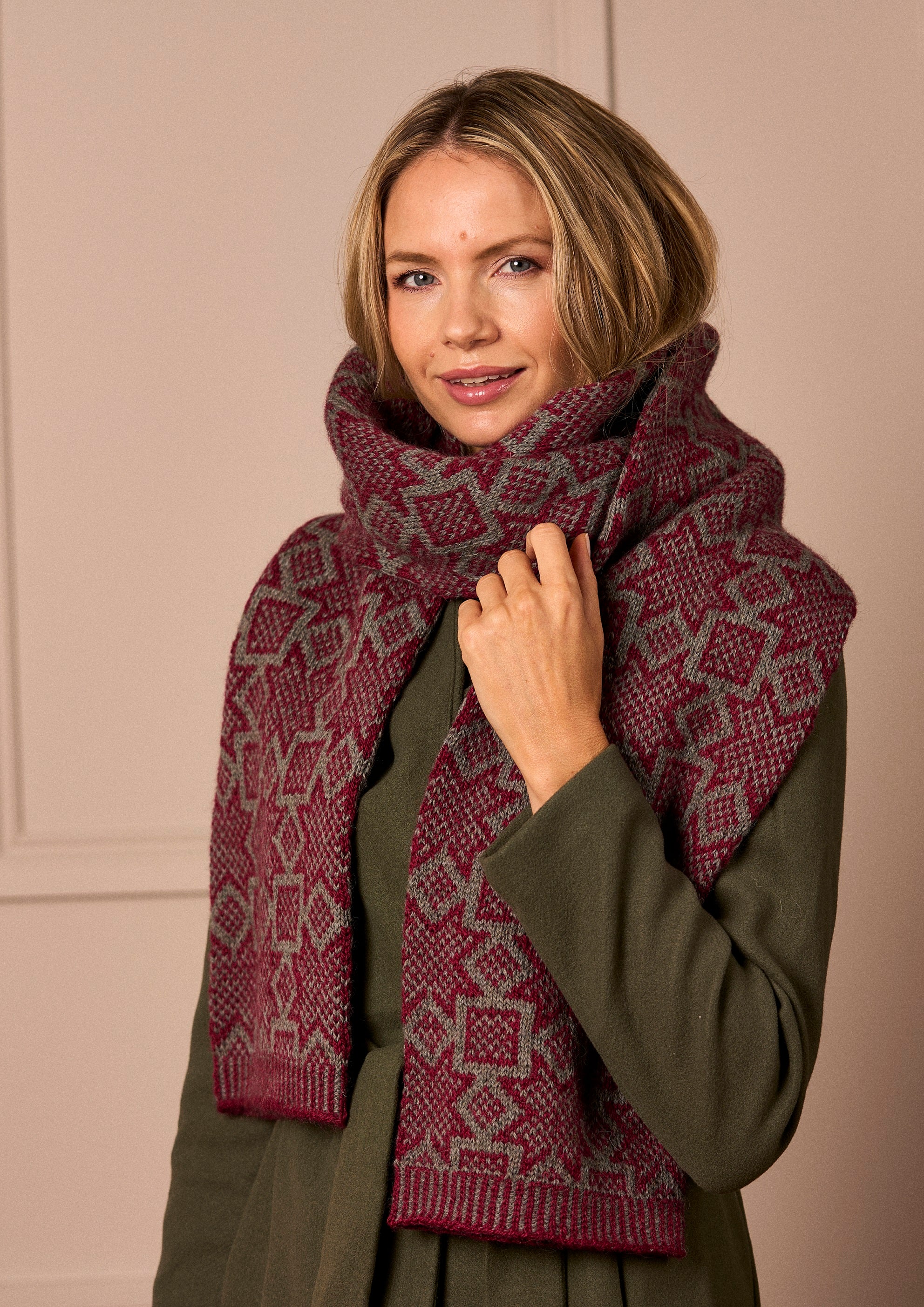 Bright Star Scarf Knitting Pattern