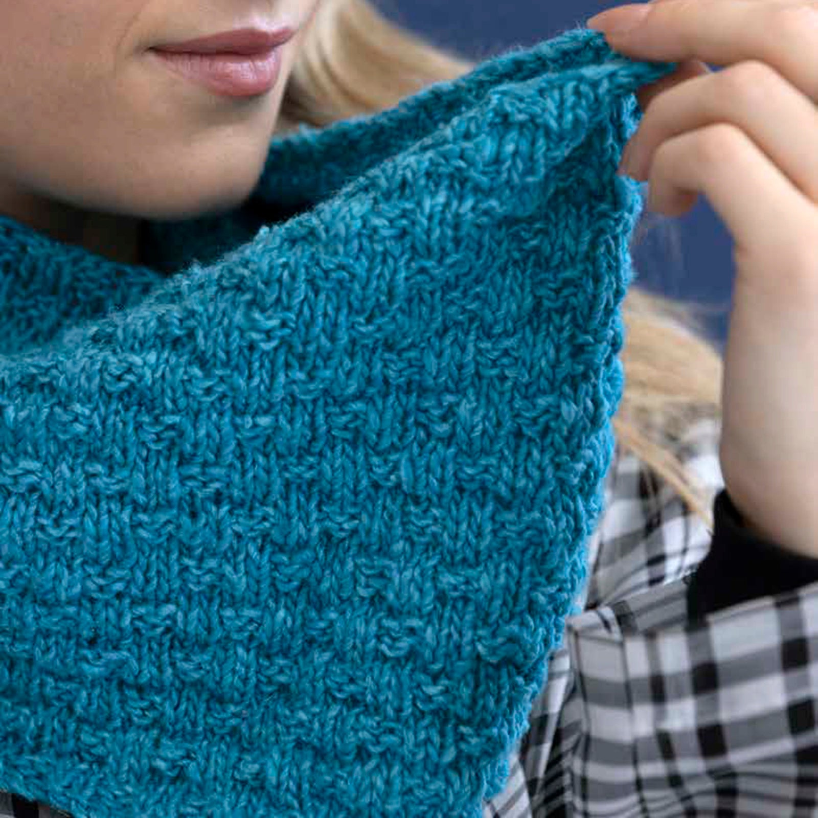 Noro Celeste Cowl Knitting Pattern