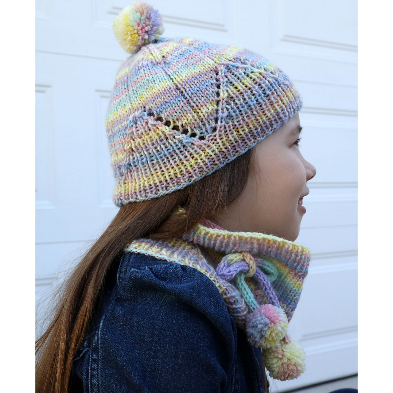 Plymouth Yarn Girl's Rib Hat and Pom Pom Cowl Knitting