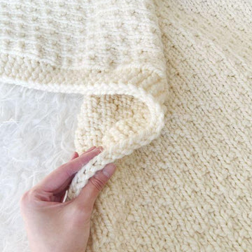 Chunky Dotty Blanket