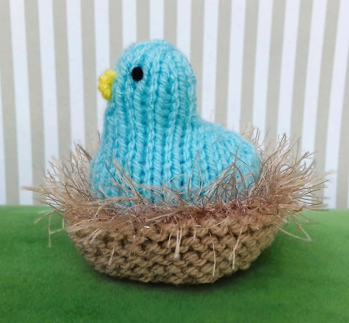 Nesting Bird - Creme Egg Cover