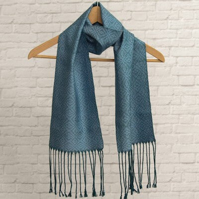 Valley Yarns #06 Snowflake Scarf