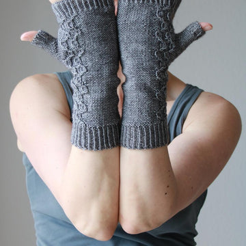 Moondust Mittens