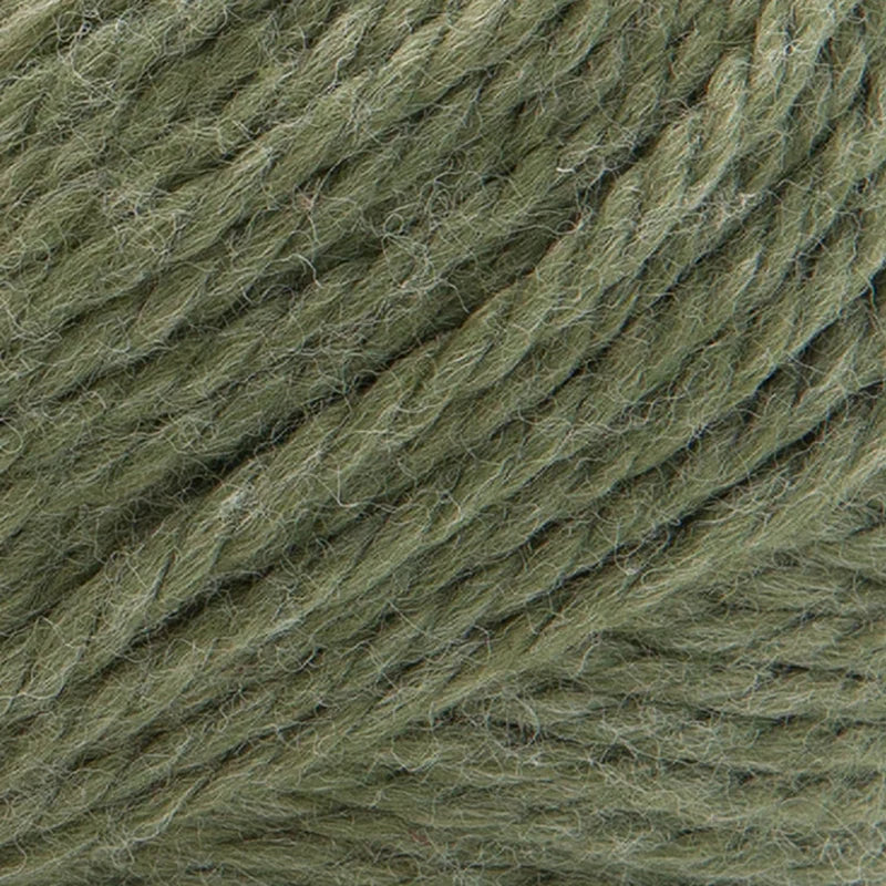 Lion Brand Re-Spun Thick & Quick Yarn - Polyester Super Chunky
