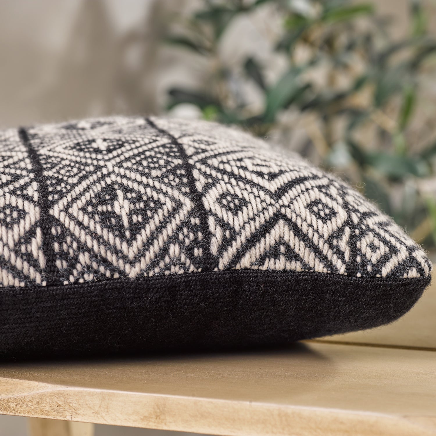 Valley Yarns #223 Boundless Brocade Pillow