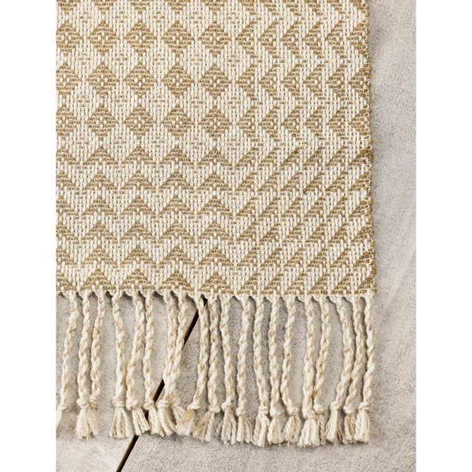 Valley Yarns #195 Diamond Wall Hanging