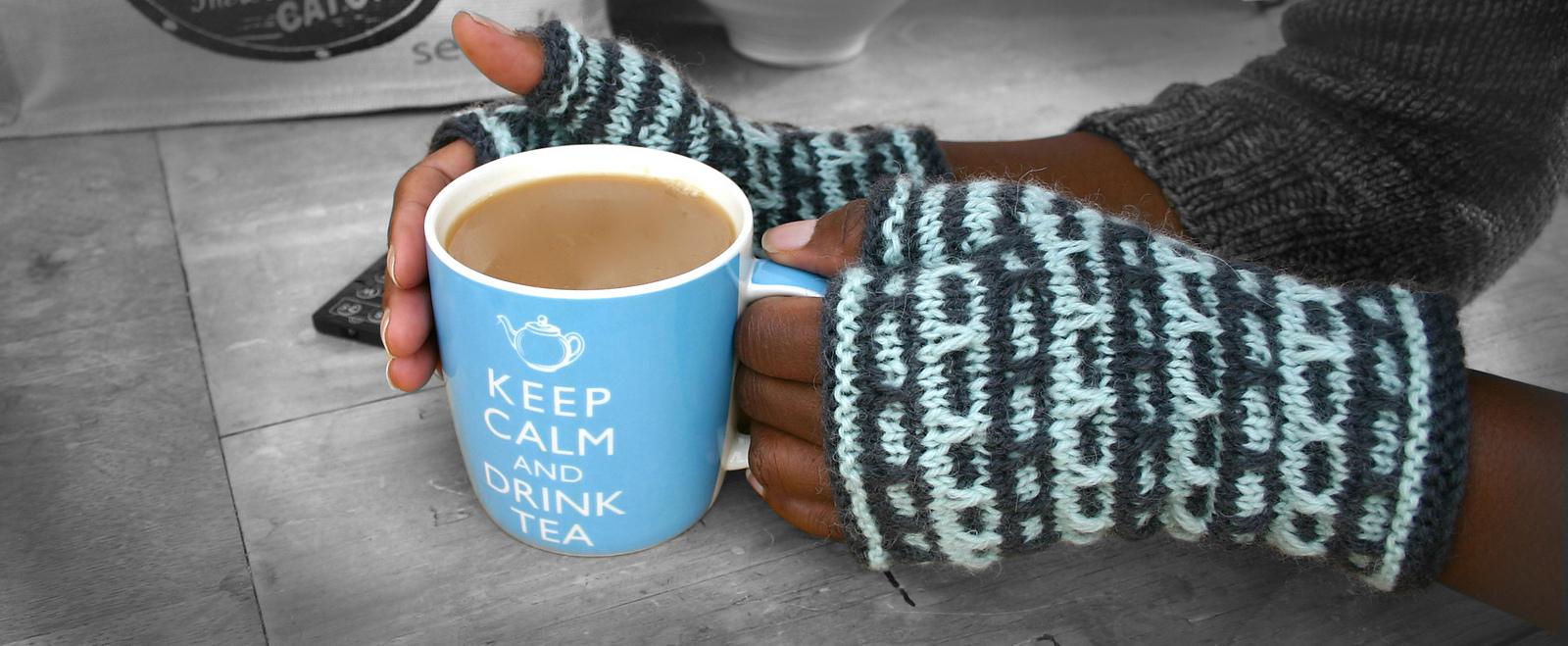 Friday Street Fingerless Mitts