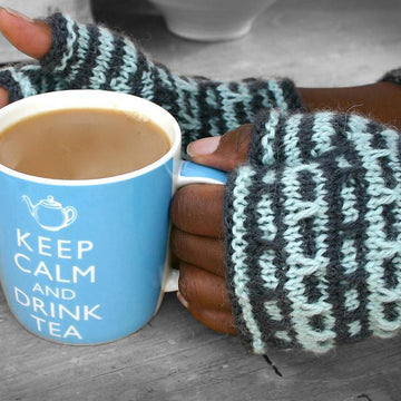 Friday Street Fingerless Mitts