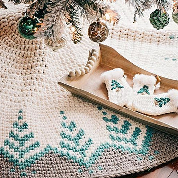 Pine Christmas Tree Skirt