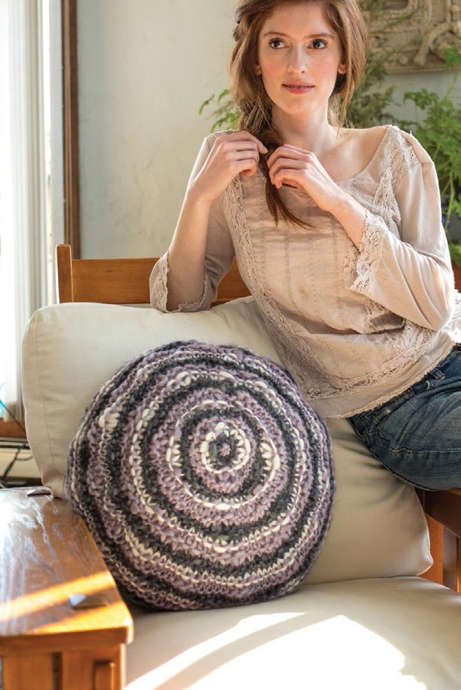 Circinus Pillow Cushion Knitting Pattern