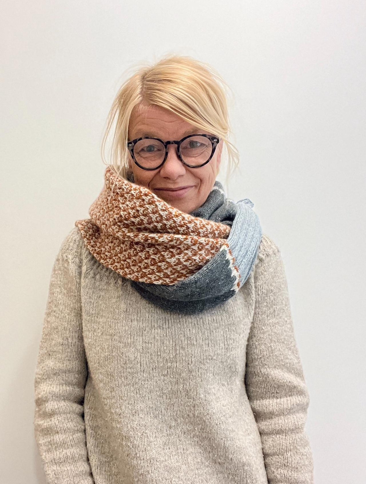 JAS (just a scarf)