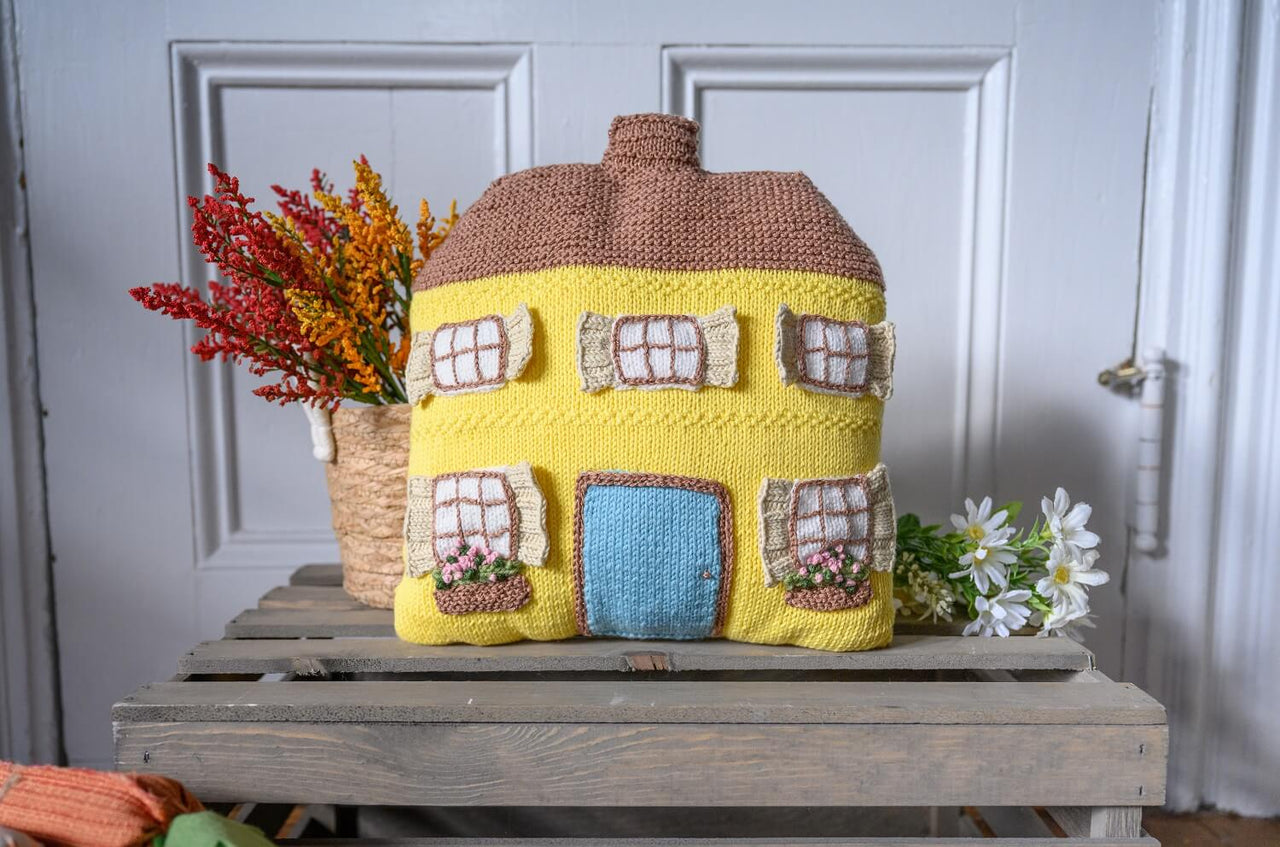 Cozy Yellow House Pillow in Lion Brand 24/7 Cotton DK PDF