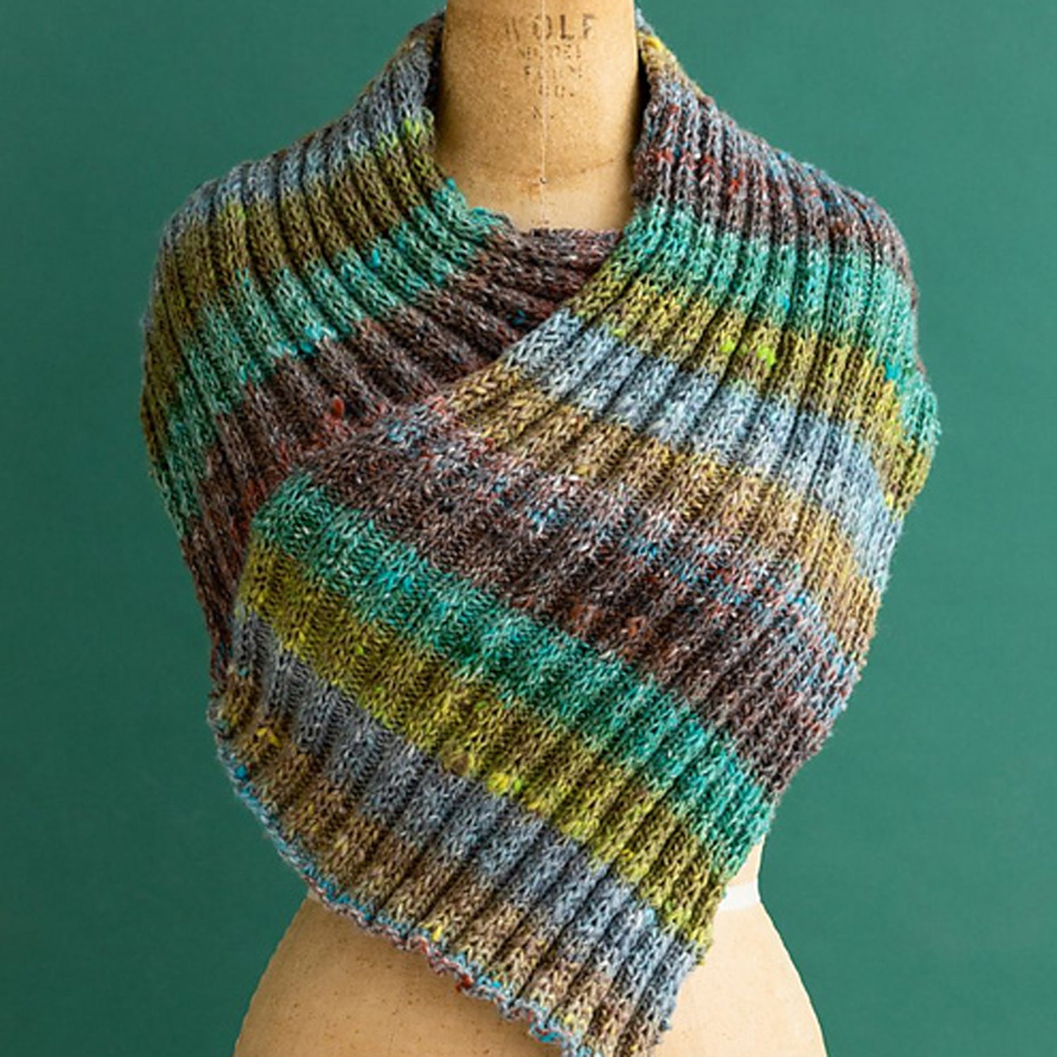 Noro B Veronika Cowl Knitting Pattern