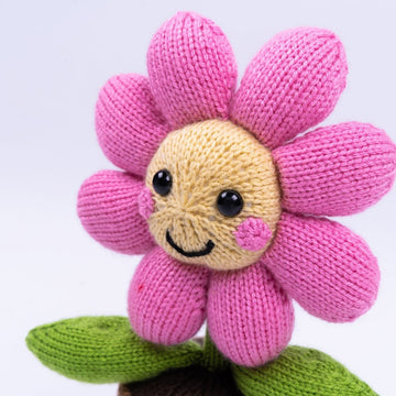 Deramores Flower Toy Knitting Pattern