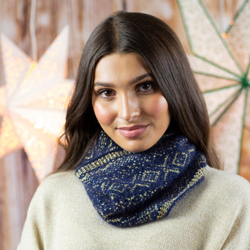 Universal Yarn Polar Nights Cowl Kit