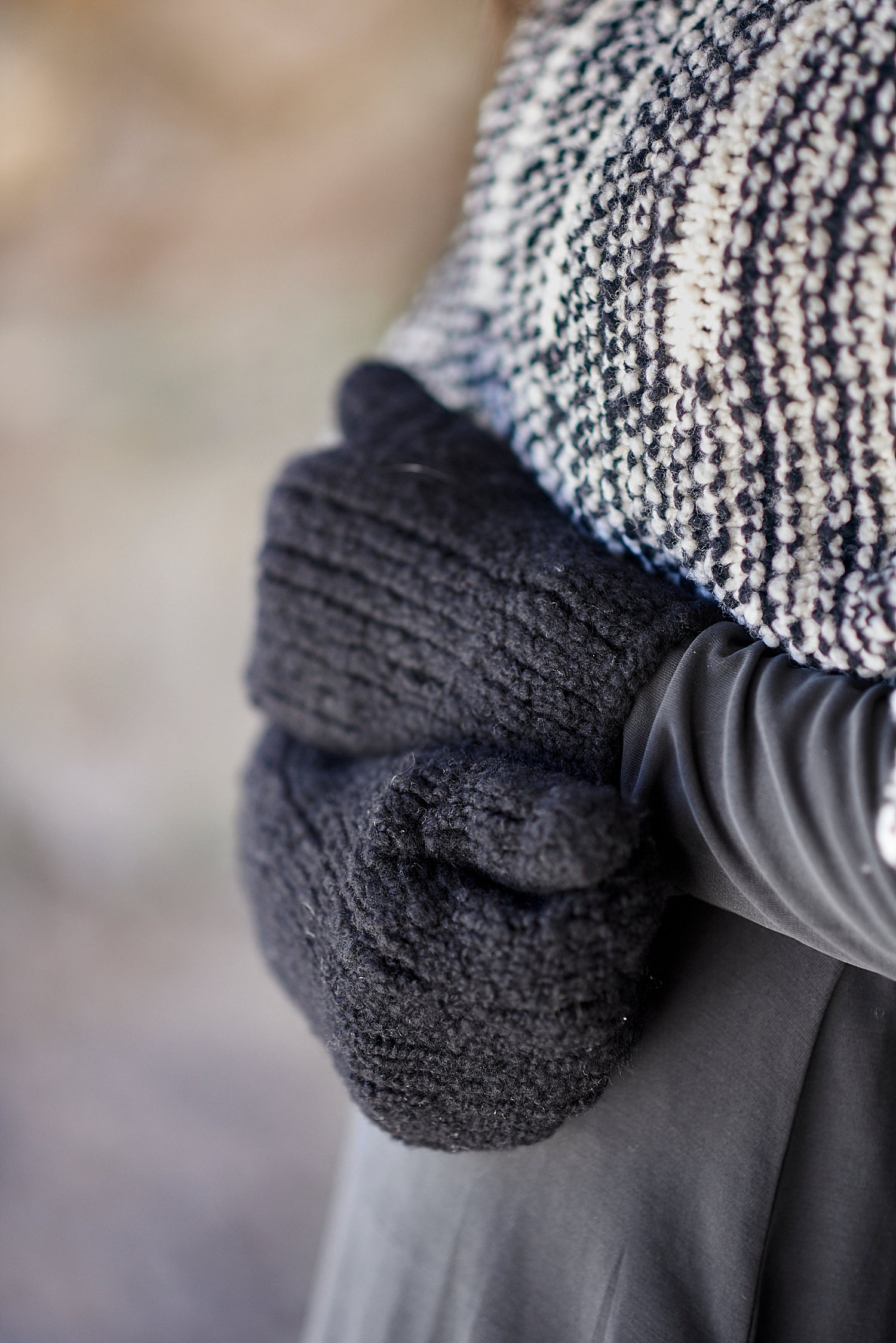 Lillian Mittens Accessory Knitting Pattern
