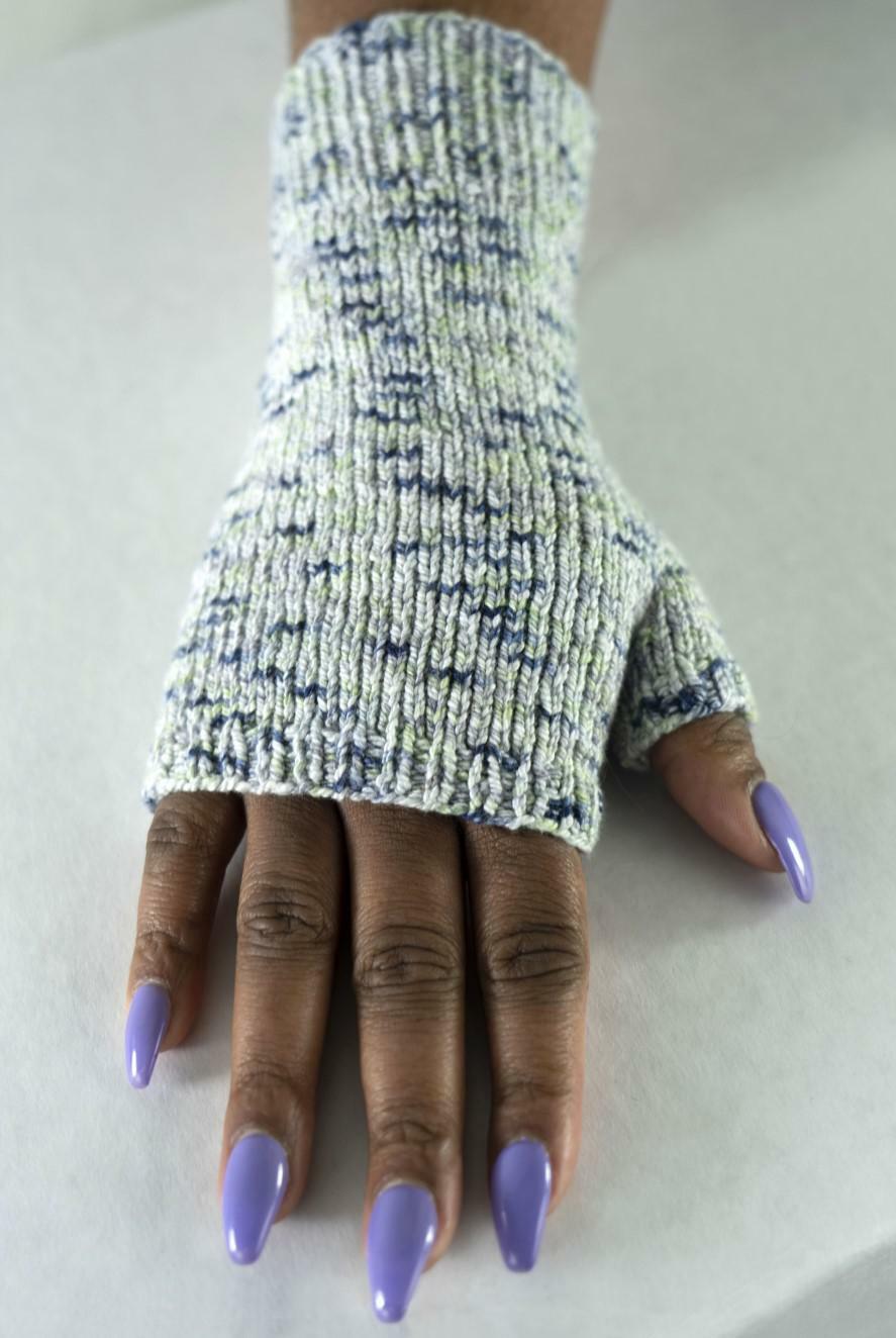 Cascade Yarns DK Everyday EZ Fingerless Mittens Knitting