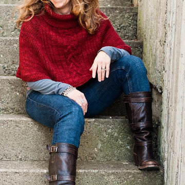 Cranberry Capelet