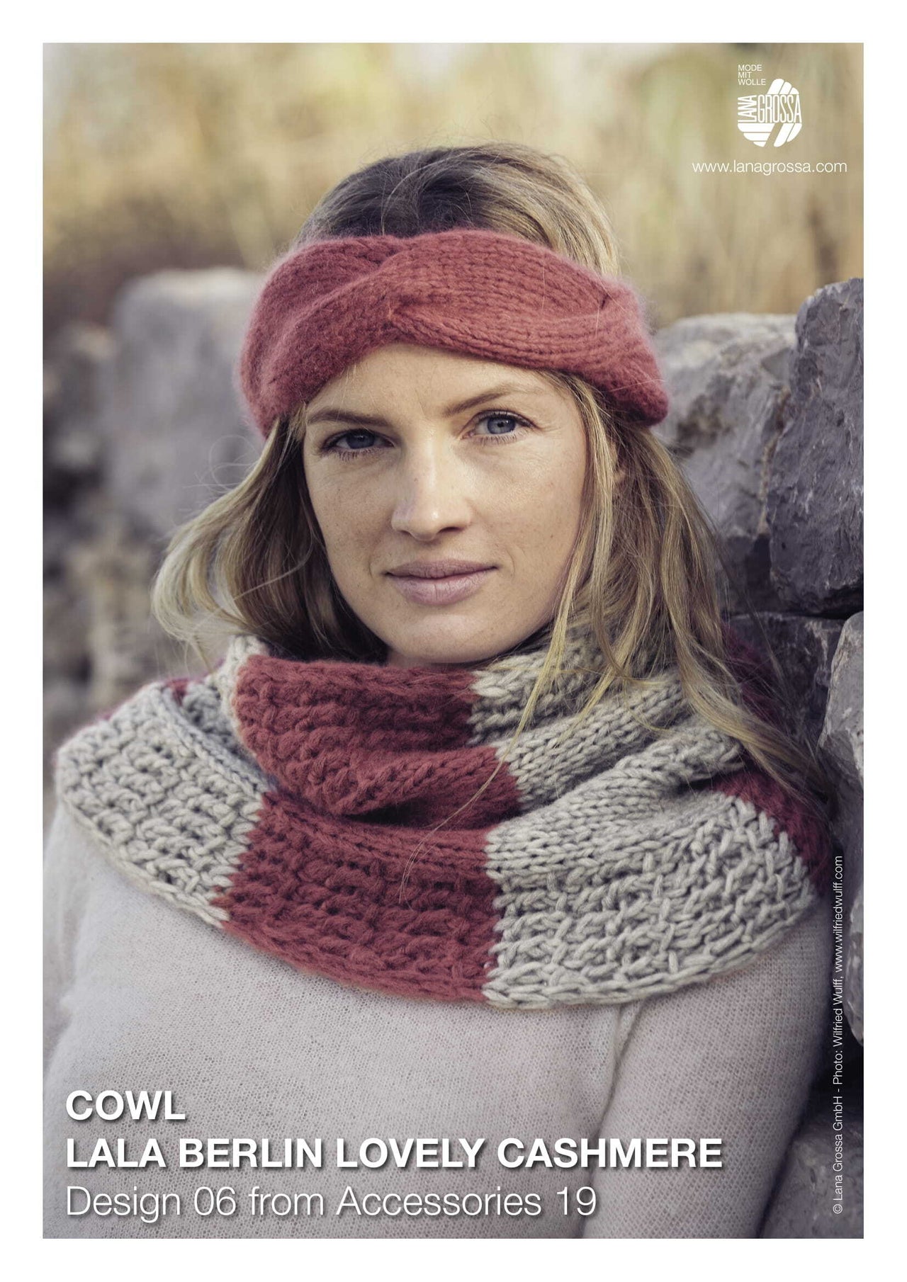 Lana Grossa 06 Cowl in Lala Berlin Lovely Cashmere PDF