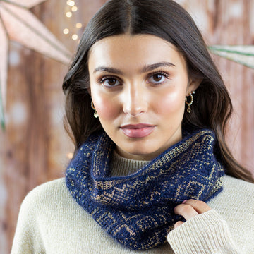 Universal Yarn Polar Nights Cowl Kit