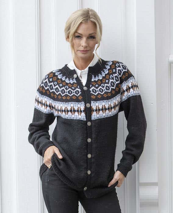 Maren Cardigan in Viking Garn Alpaca Storm