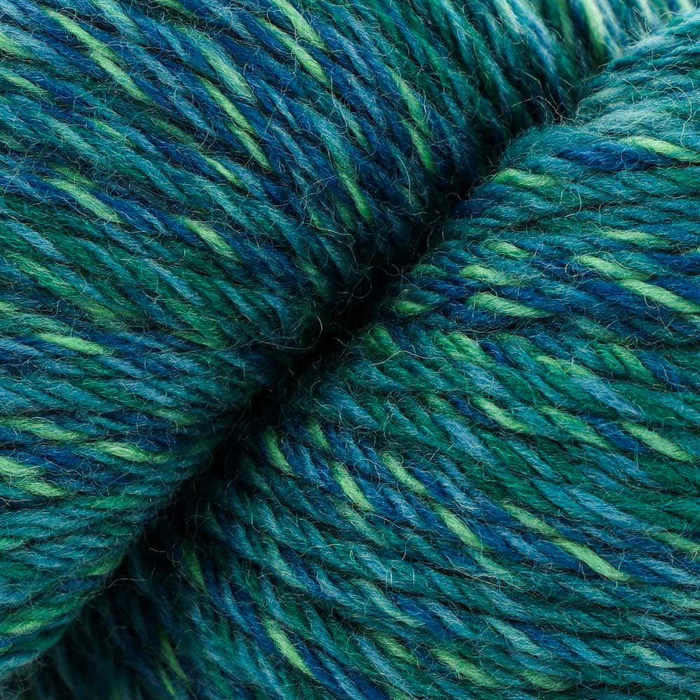 Cascade Yarns 220 Superwash Sport Wave Yarn
