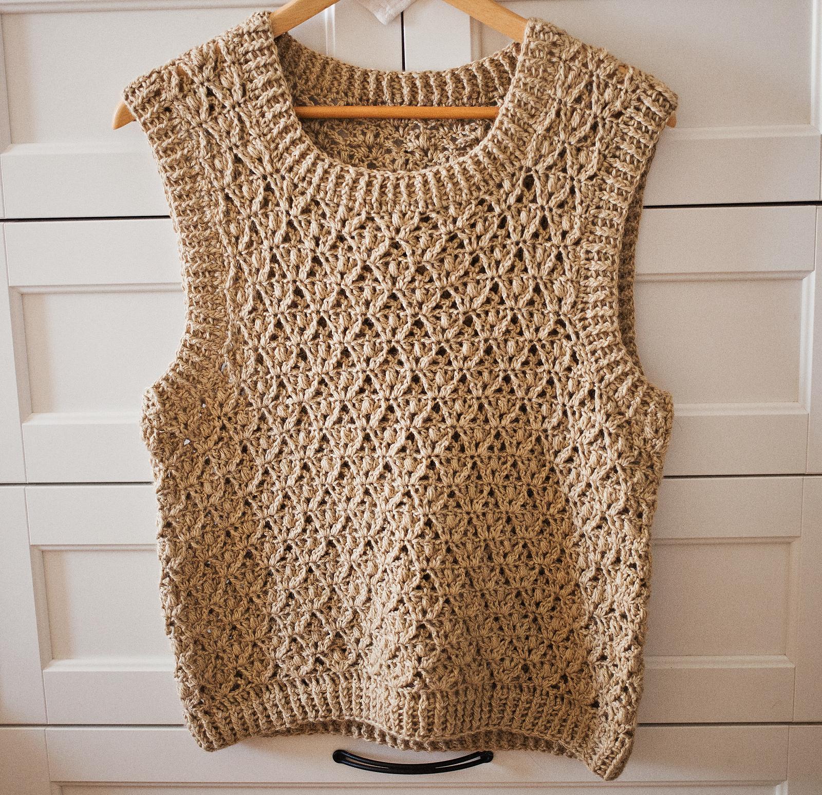Dori Vest
