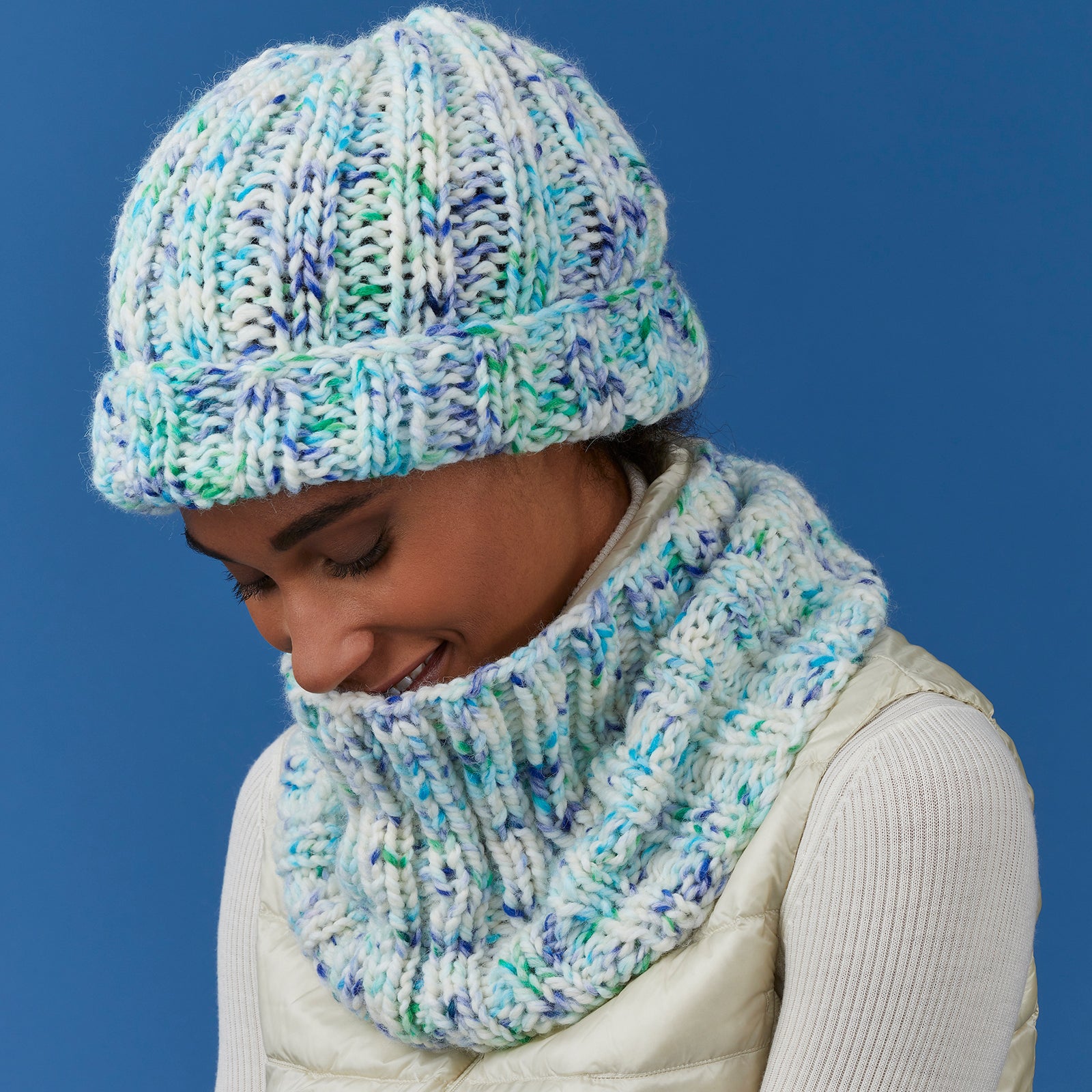 Tahki Yarns Bancroft Hat & Cowl Knitting Pattern