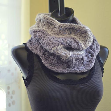 #310 Eliza Cowl