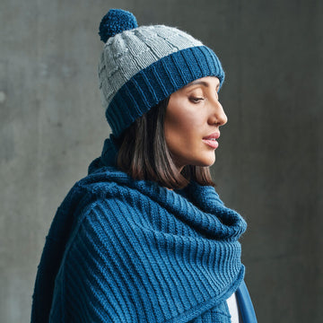 Rowan 08/09 Moorgate Wrap & Scarf PDF