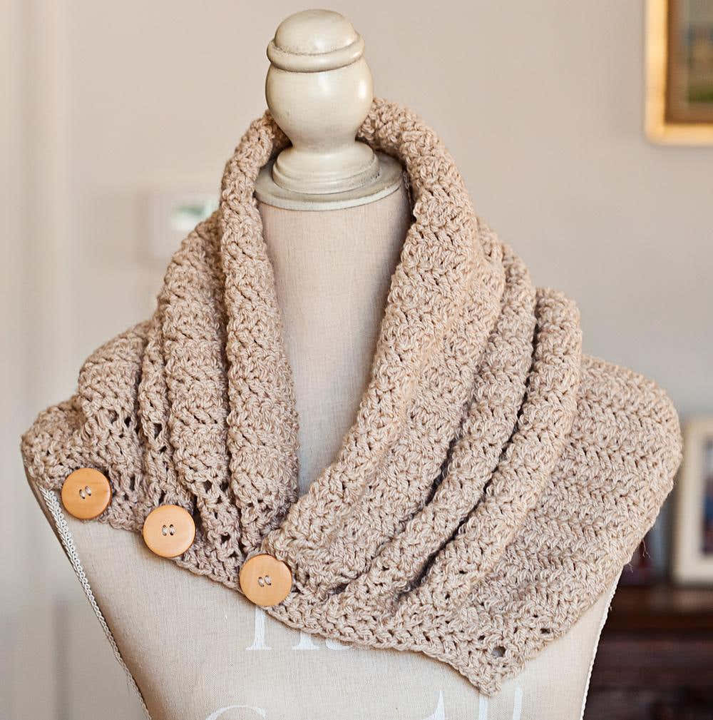 Herringbone Gathered Cowl w...