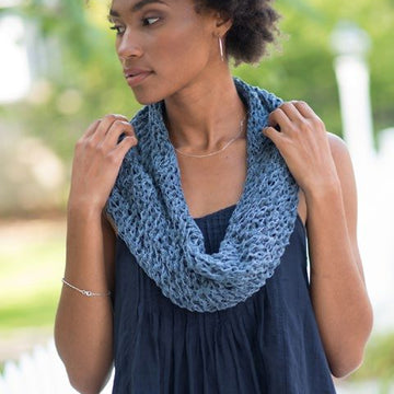 Praia Cowl in Berroco Regatta - 396-2 PDF