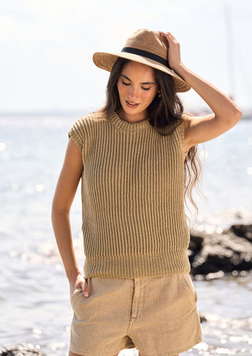 Afterglow Vest in MODE at Rowan Cotton DK or Alpaca Haze PDF