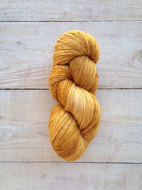 Gilt Yellow (424)