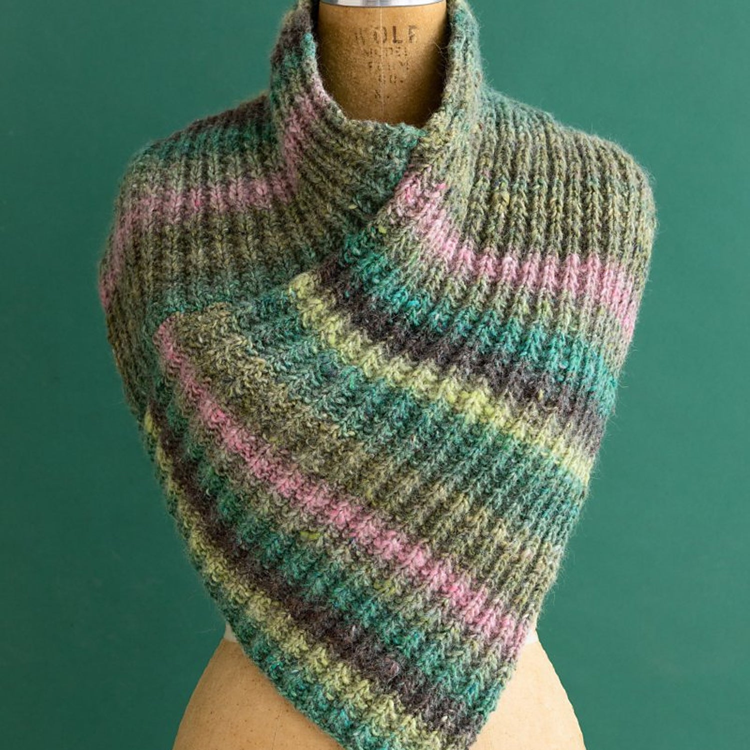 Noro B Veronika Cowl Knitting Pattern