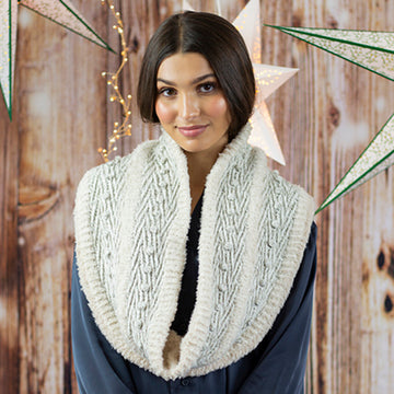 Universal Yarn Crystalline Cowl Kit