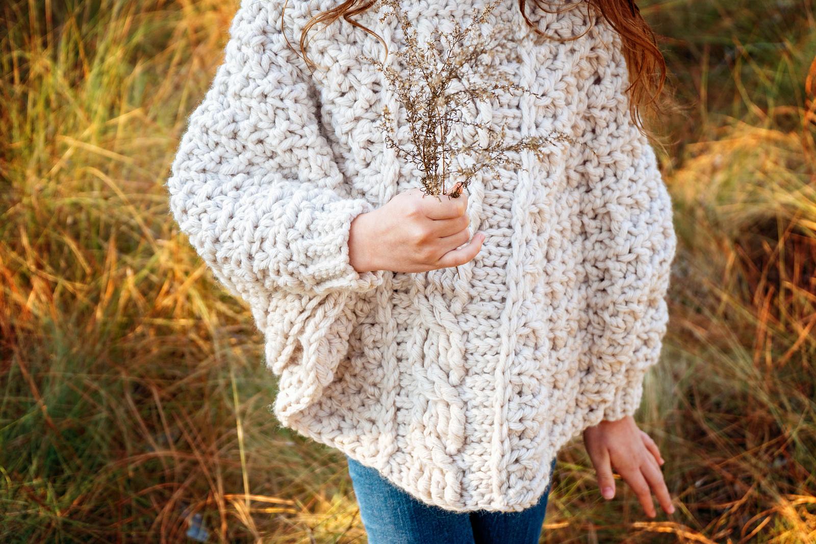 Starlette Cable Crochet Poncho