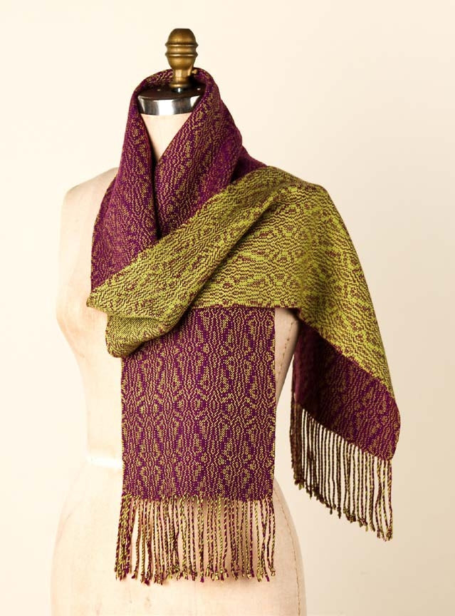 Valley Yarns #309 Midnight Garden Scarf