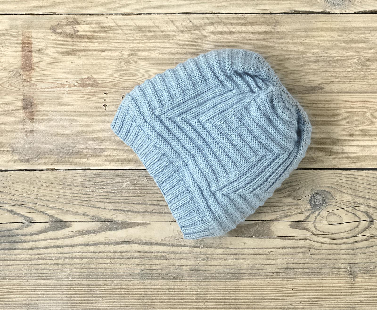 Housay Hat