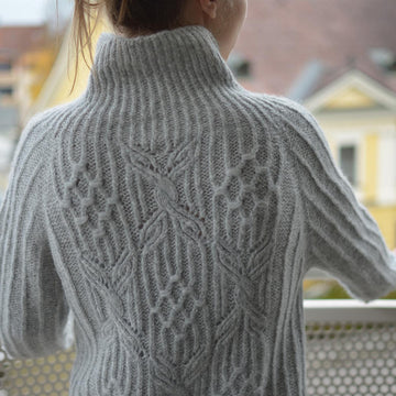 Enamorado Sweater